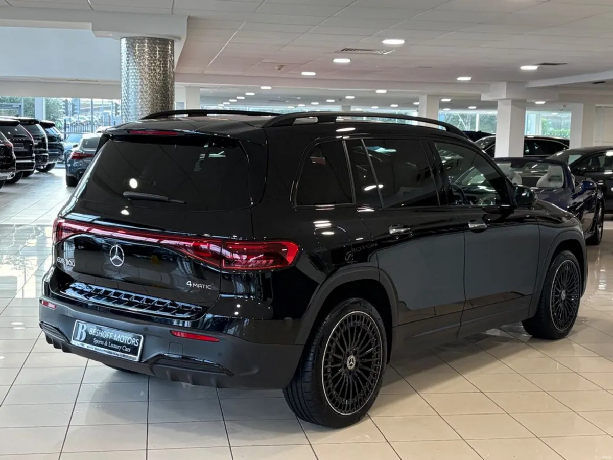 Mercedes-Benz EQB 300 4MATIC AMG LINE PREMIUM PLUS - Image 3