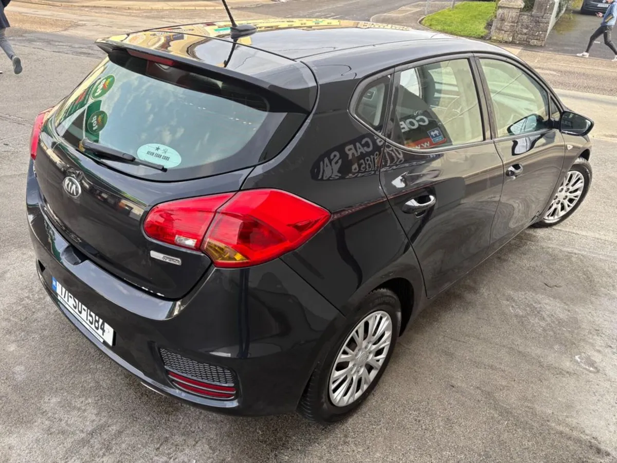 Kia Ceed 1.6 CRDi 134 BHP 1 99M - Image 4