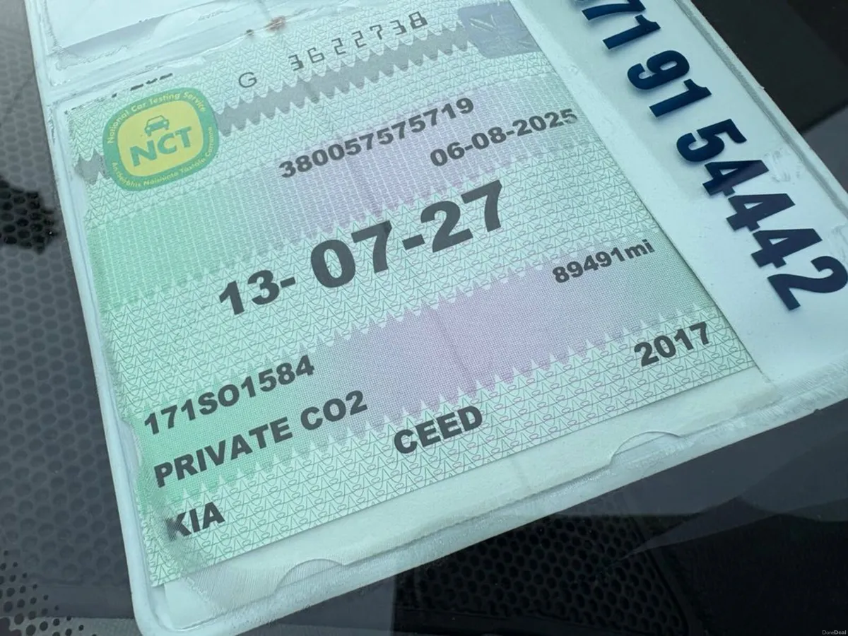 Kia Ceed 1.6 CRDi 134 BHP 1 99M - Image 3