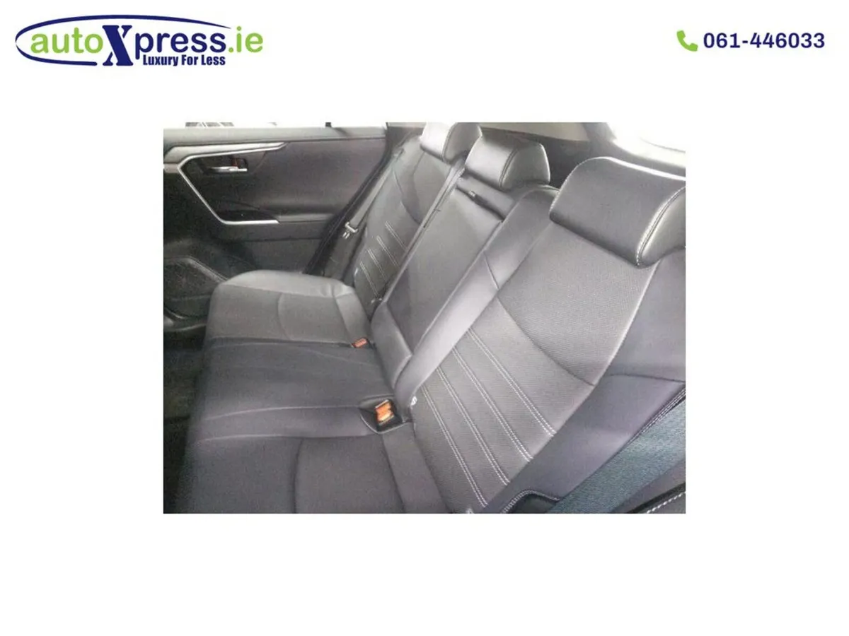 Toyota RAV4 4WD HYBRID G, Low mileage - Image 4