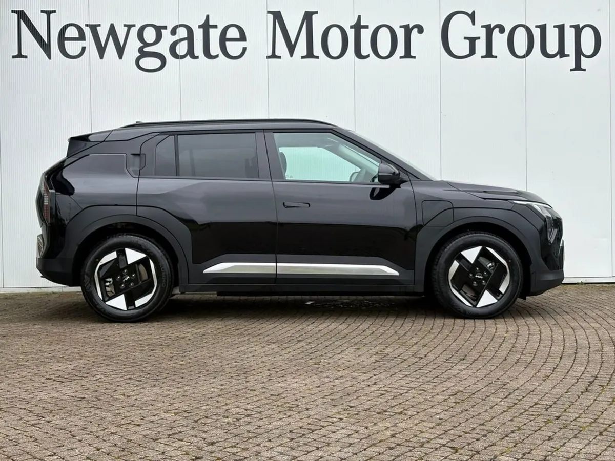 Kia EV3 EARTH 2 Long Range - Image 4