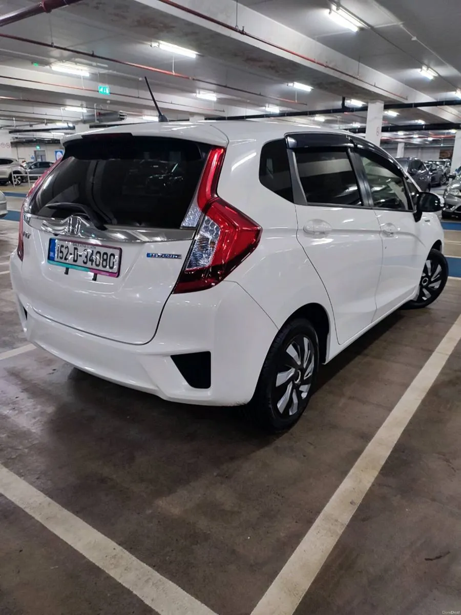 2015 Honda Fit 1.5 Automatic Spotless! - Image 4