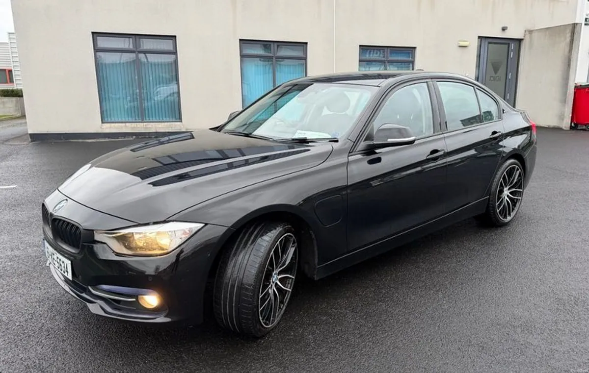 2016 BMW 330e Sport - Image 2