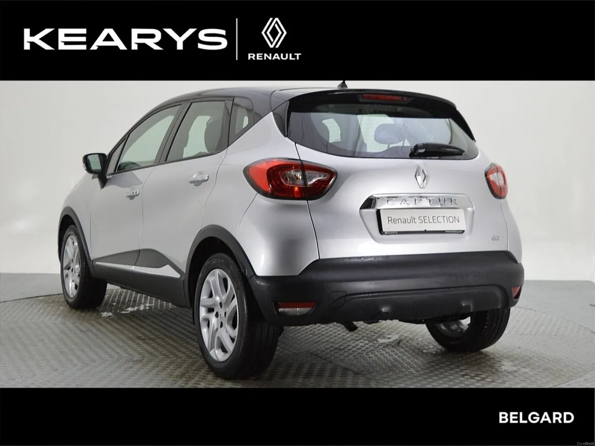 Renault Captur dCi 90 S&S INTENSE - Image 2