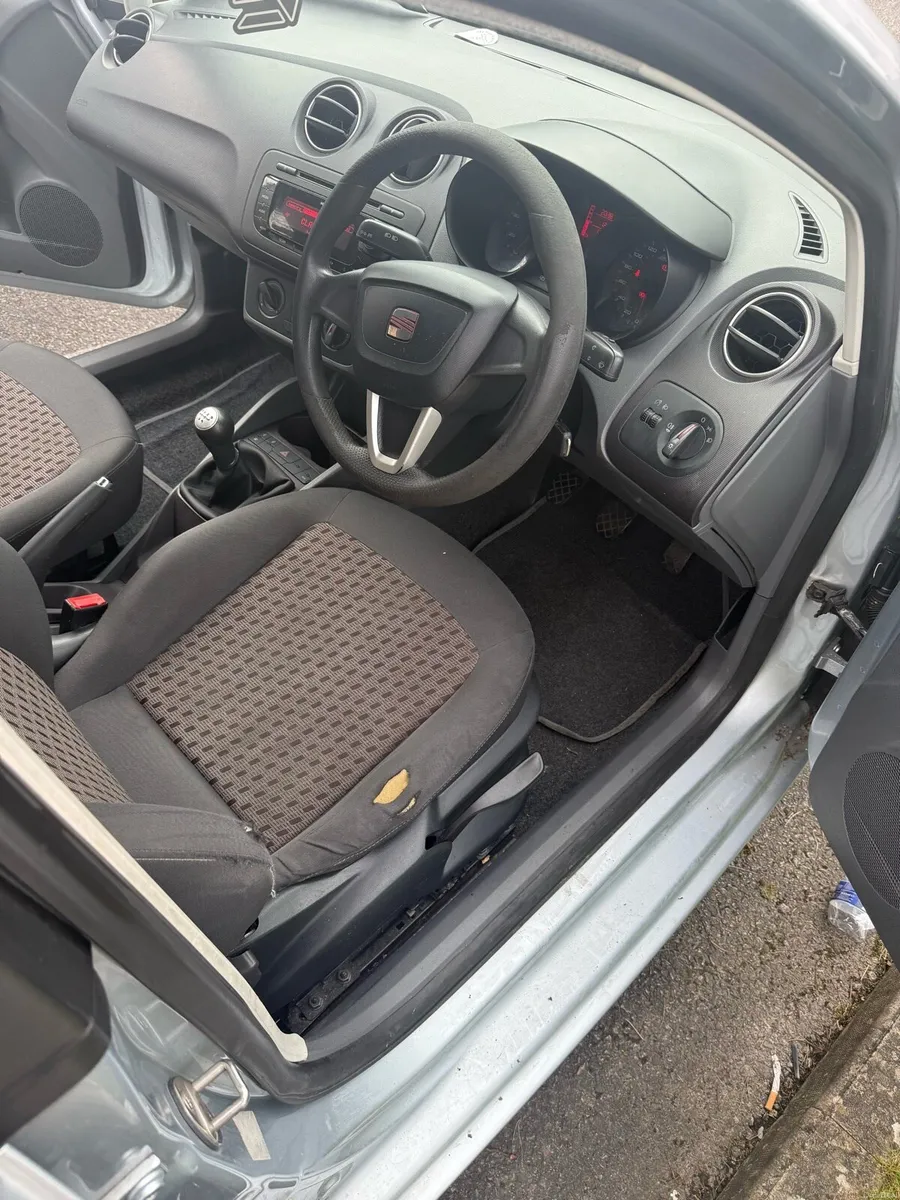 Seat Ibiza 2010 1.2L - Image 2