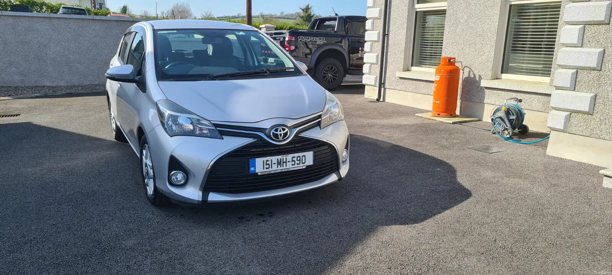 Toyota Yaris 2015 - Image 1