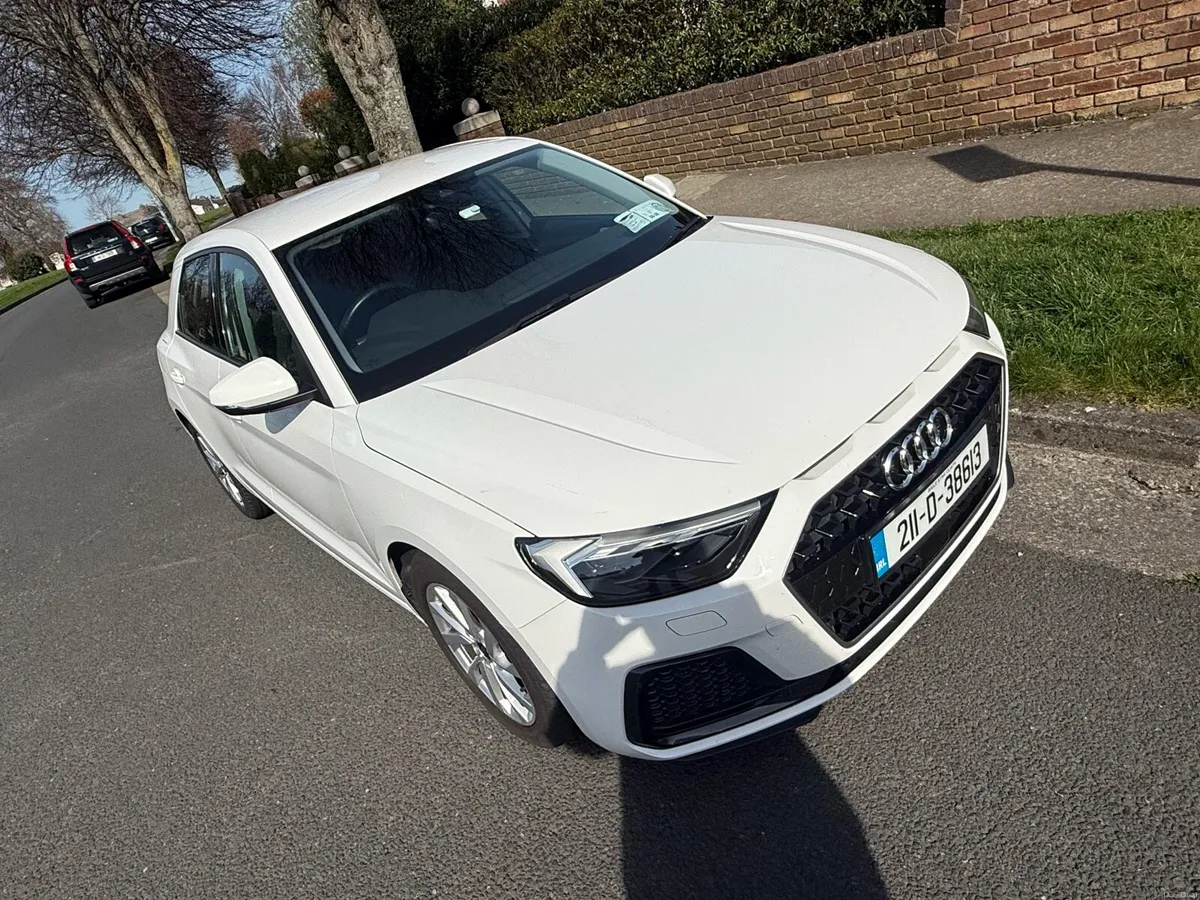 A1 SPORT 30 TFSI | €23000 | Apple Car Play - Image 2