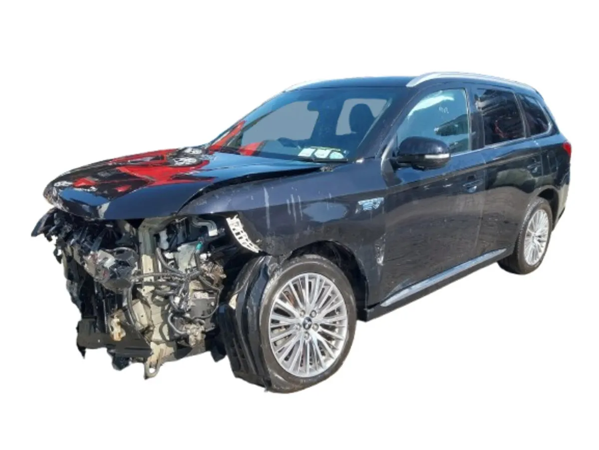 2021 Mitsubishi Outlander  For Breaking/Dismantlin - Image 3