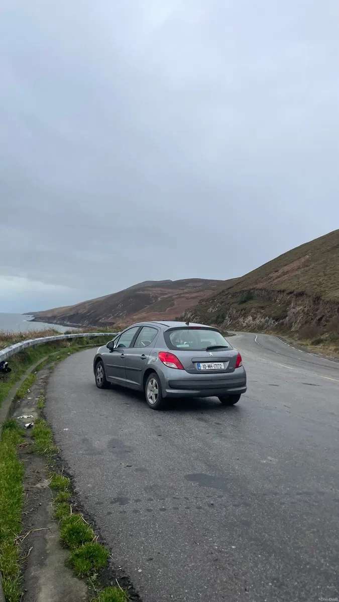 Peugot 207 1.4 2010 - Image 2