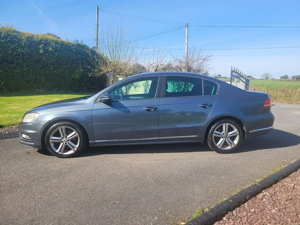 €3,350...R-LINE PASSAT 2013 - Image 2