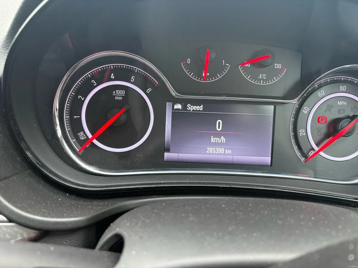 Vauxhall insignia - Image 3