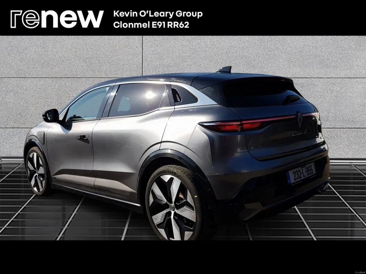 Renault Megane E-Tech Techno EV60 220hp - Image 3
