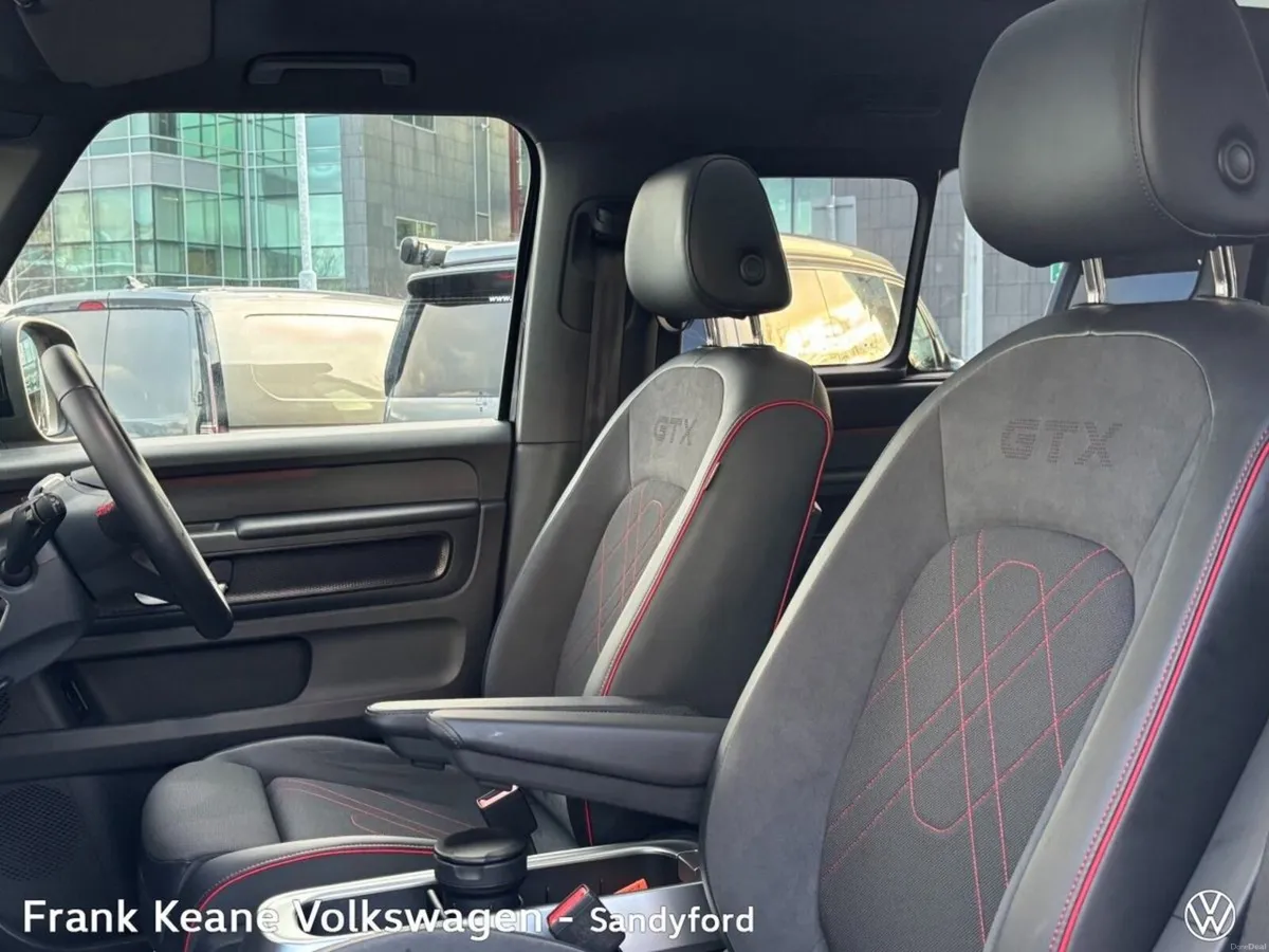 Volkswagen ID.Buzz GTX 4MOTION LWB 86KWH 340BHP *D - Image 4