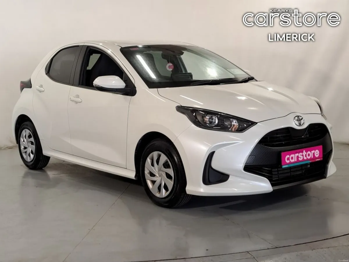 Toyota Yaris 1.0 5Dr Aura - Image 1