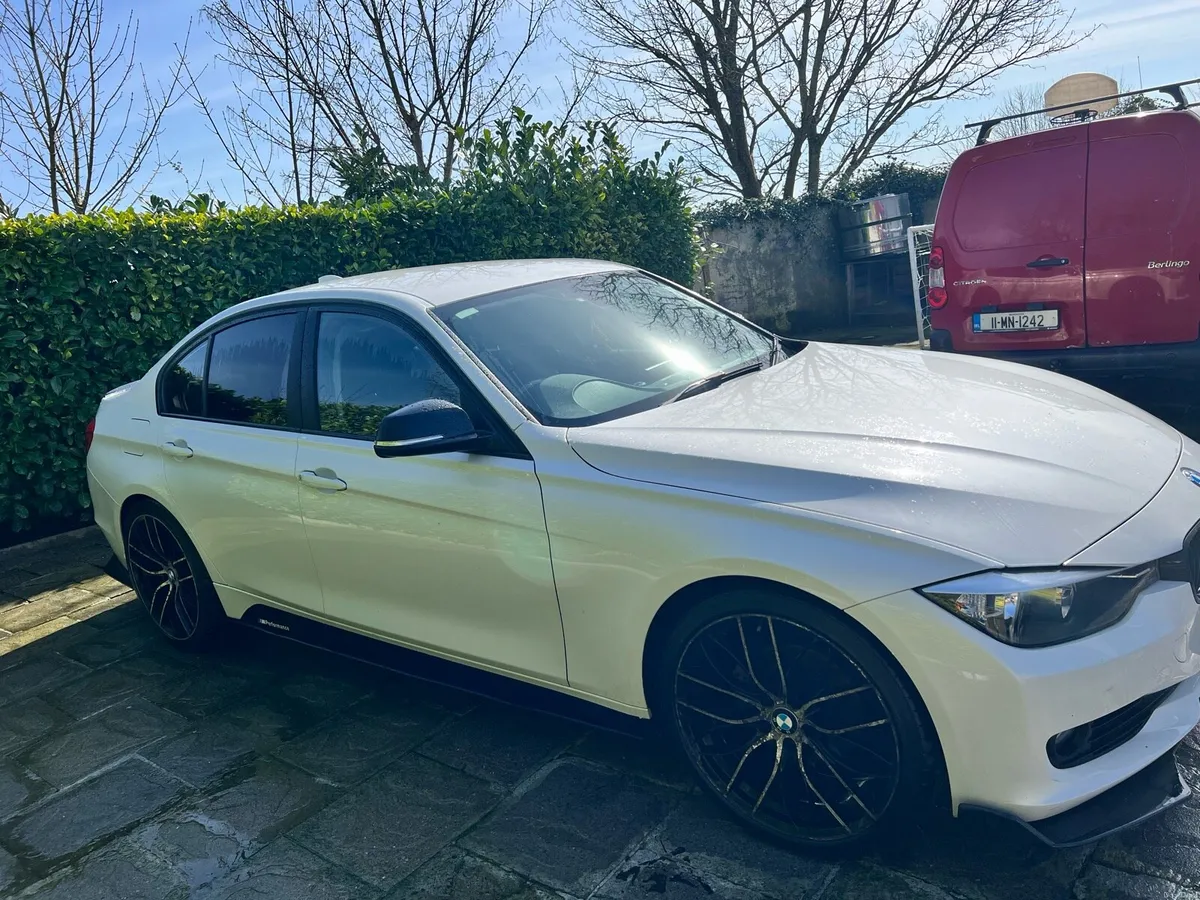 Bmw 3 series - Image 4