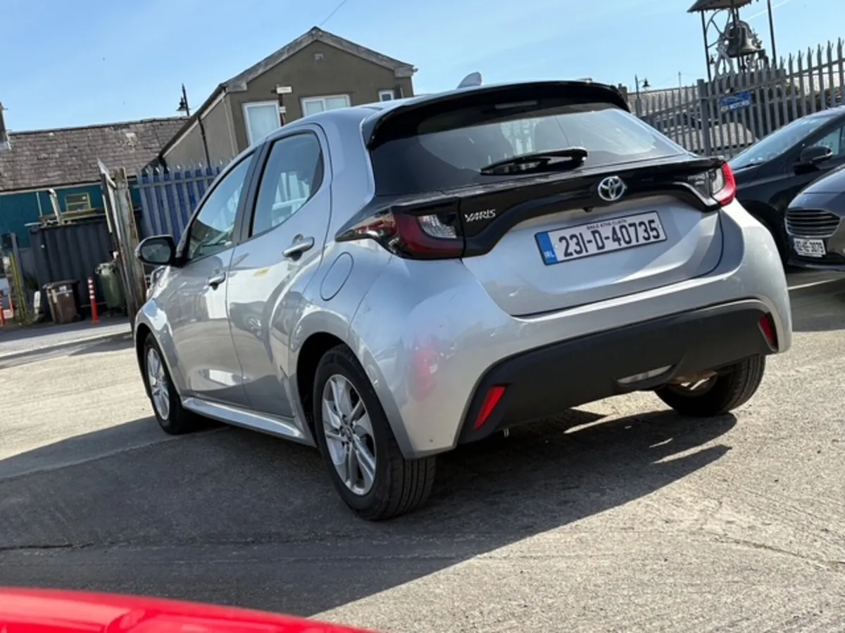 Toyota Yaris 2023 HYBRID IRISH AUTOMATIC - Image 2