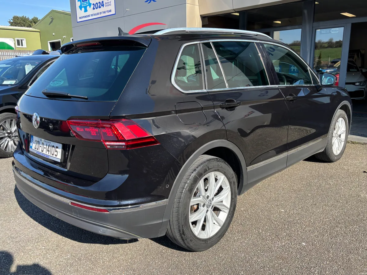 2.0 TDI HIGHLINE (150bhp) - SAVE 2000eur - Image 4
