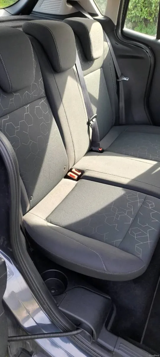 FORD B-Max Reg 131 - Image 2