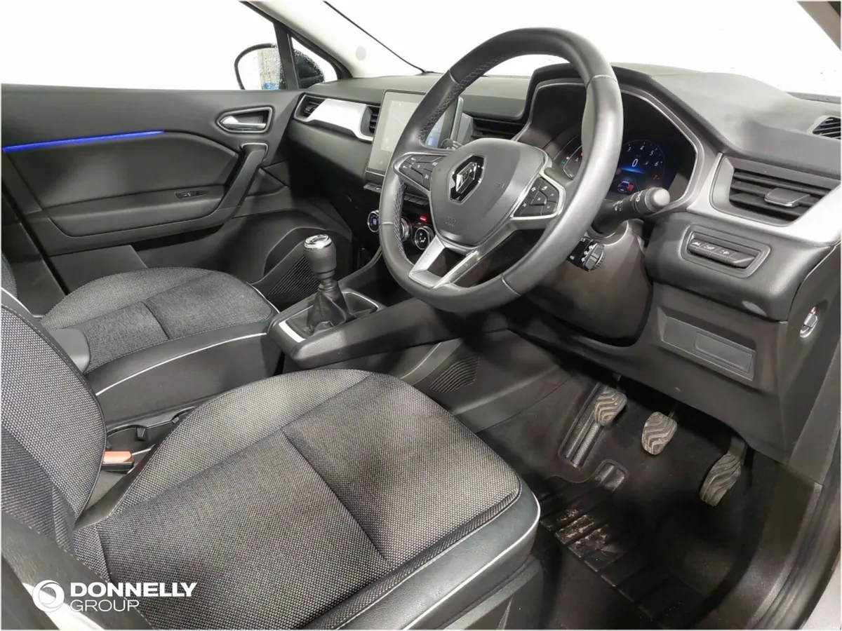 Renault Captur Hatchback Techno - Image 4