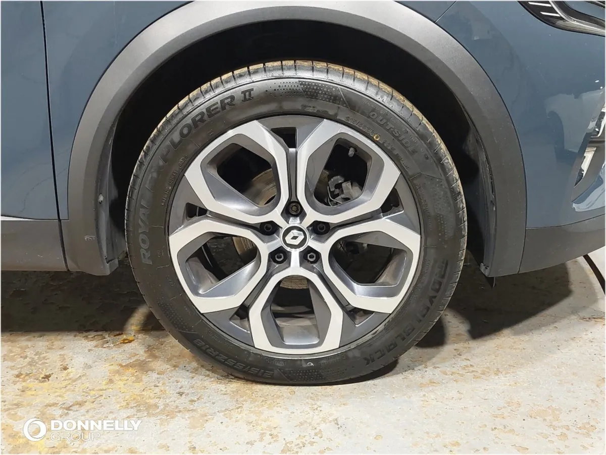 Renault Captur Hatchback Techno - Image 4