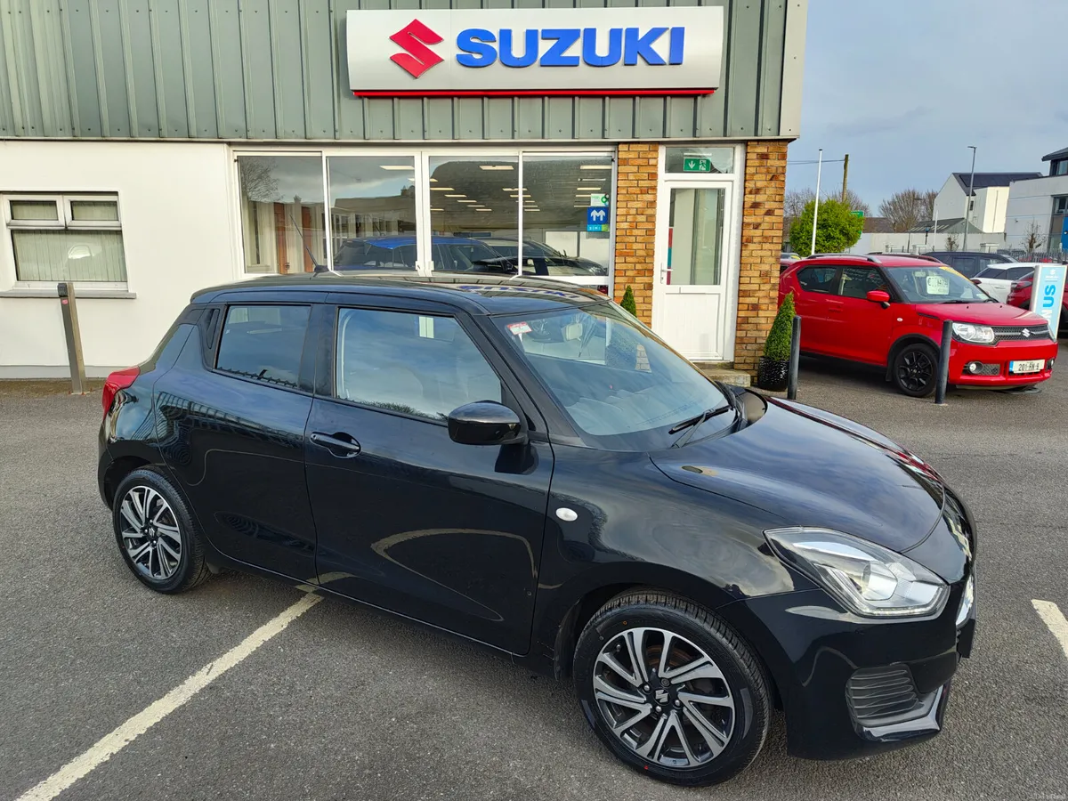 Suzuki Swift 1.2 Mild Hybrid MT - Image 2