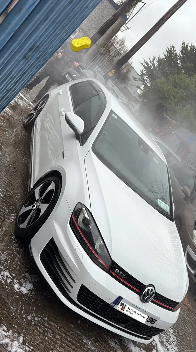 Volkswagen Golf gti - Image 1