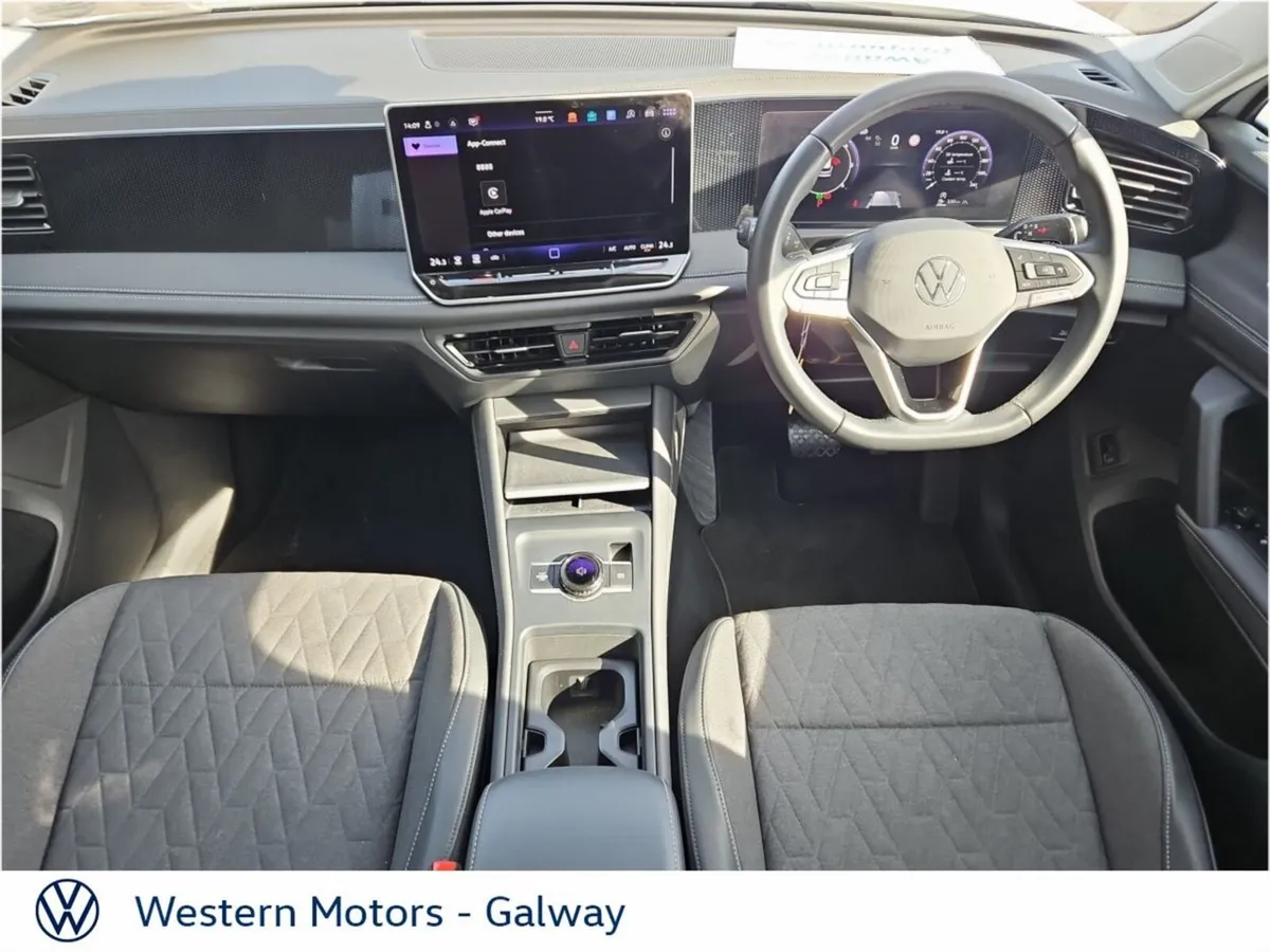 Volkswagen Tiguan Launch Edition 2.0 TDI 150HP DSG - Image 2