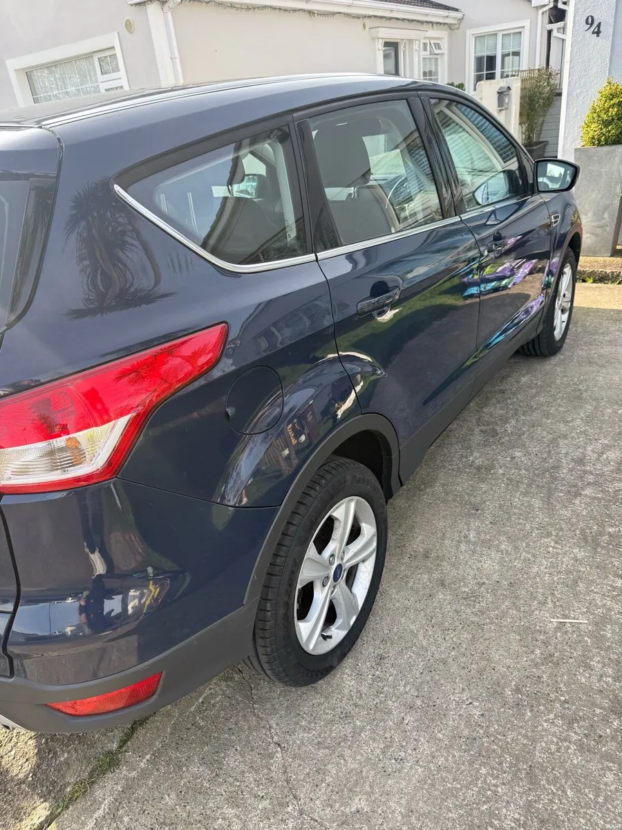 Ford Kuga - Image 4