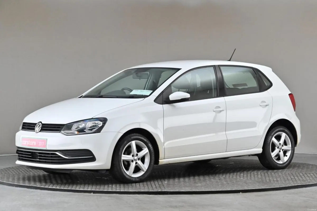 Volkswagen Polo 1.2 TSI DSG TRENDLINE **REVERSE CA - Image 4