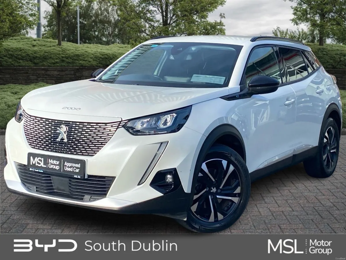 Peugeot 2008 Electric 136bhp (50 kWh) Allure - Image 1