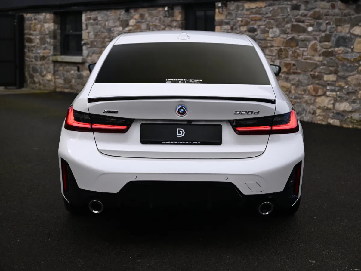 2023 BMW 3 SERIES AUTO M SPORT XDRIVE - Image 4