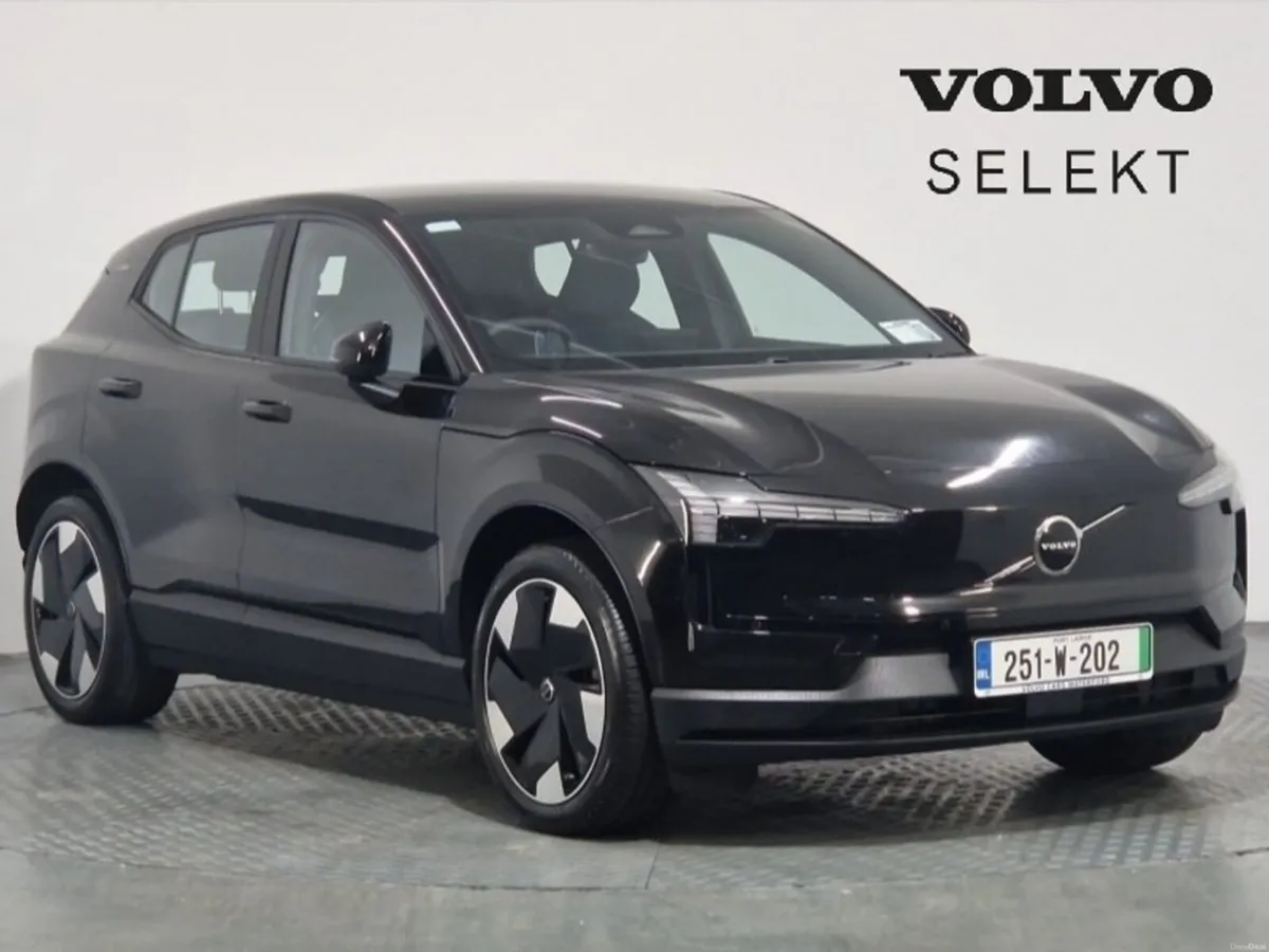 Volvo EX30 SM Extended Range Plus - Image 1