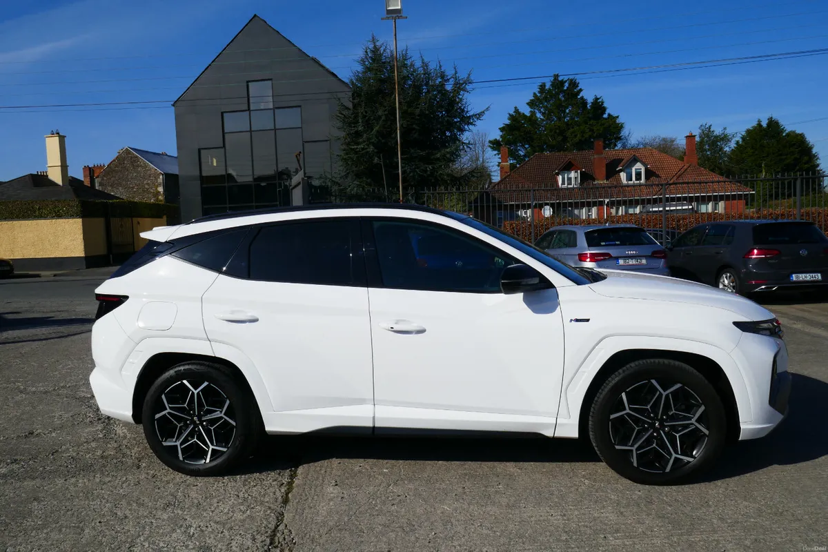 241, HYUNDAI TUCSON 1.6 N LINE S TGDI 4X4 5 - Image 3