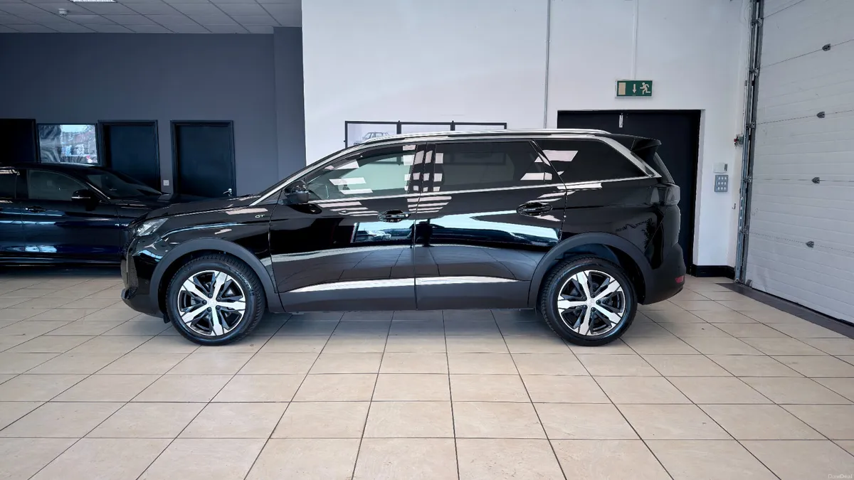 Peugeot 5008 GT - Image 3