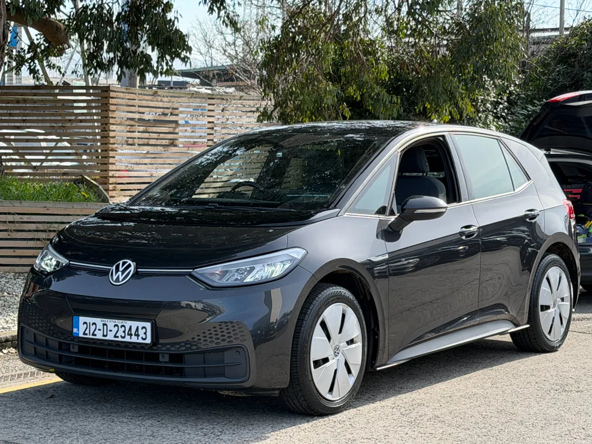 2021 Volkswagen ID.3.APPLE CARPLAY.PARKING SENSORS - Image 1