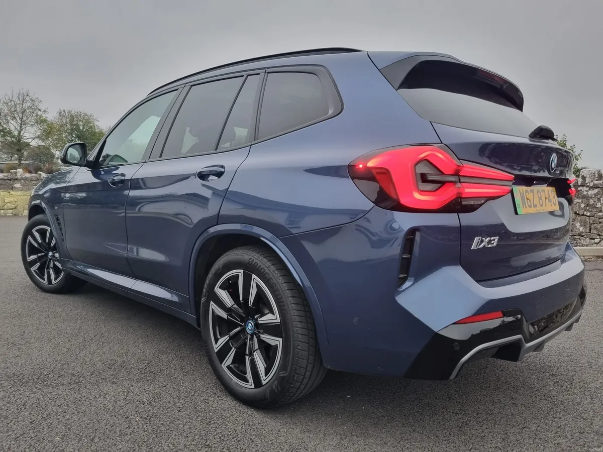 222 BMW iX3  M Sport 70,000 km 28k - Image 4