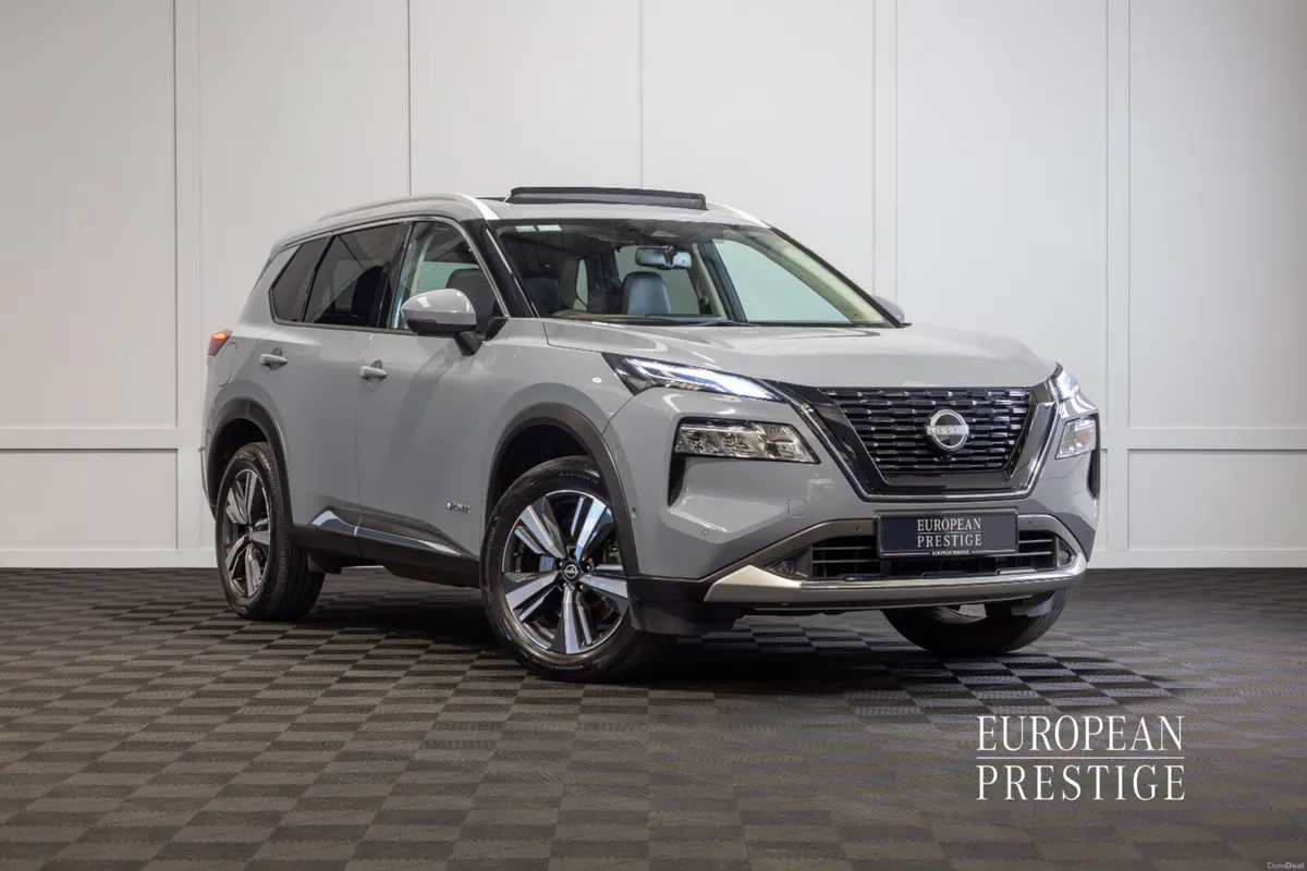 242 Nissan X-Trail e-Power 7 Seater - Image 1