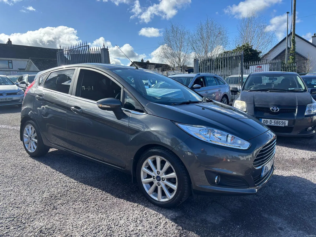 Ford Fiesta 2016  1.25TITANIUM PETROL LOW  MILEAGE - Image 4