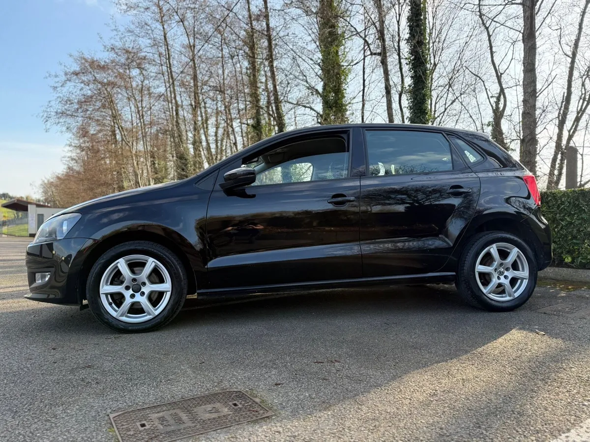 Volkswagen Polo - Image 4