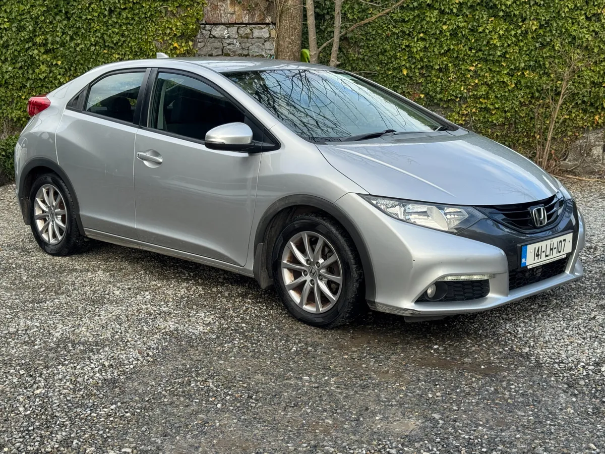2014 Honda Civic 6 Speed Manual - Image 1