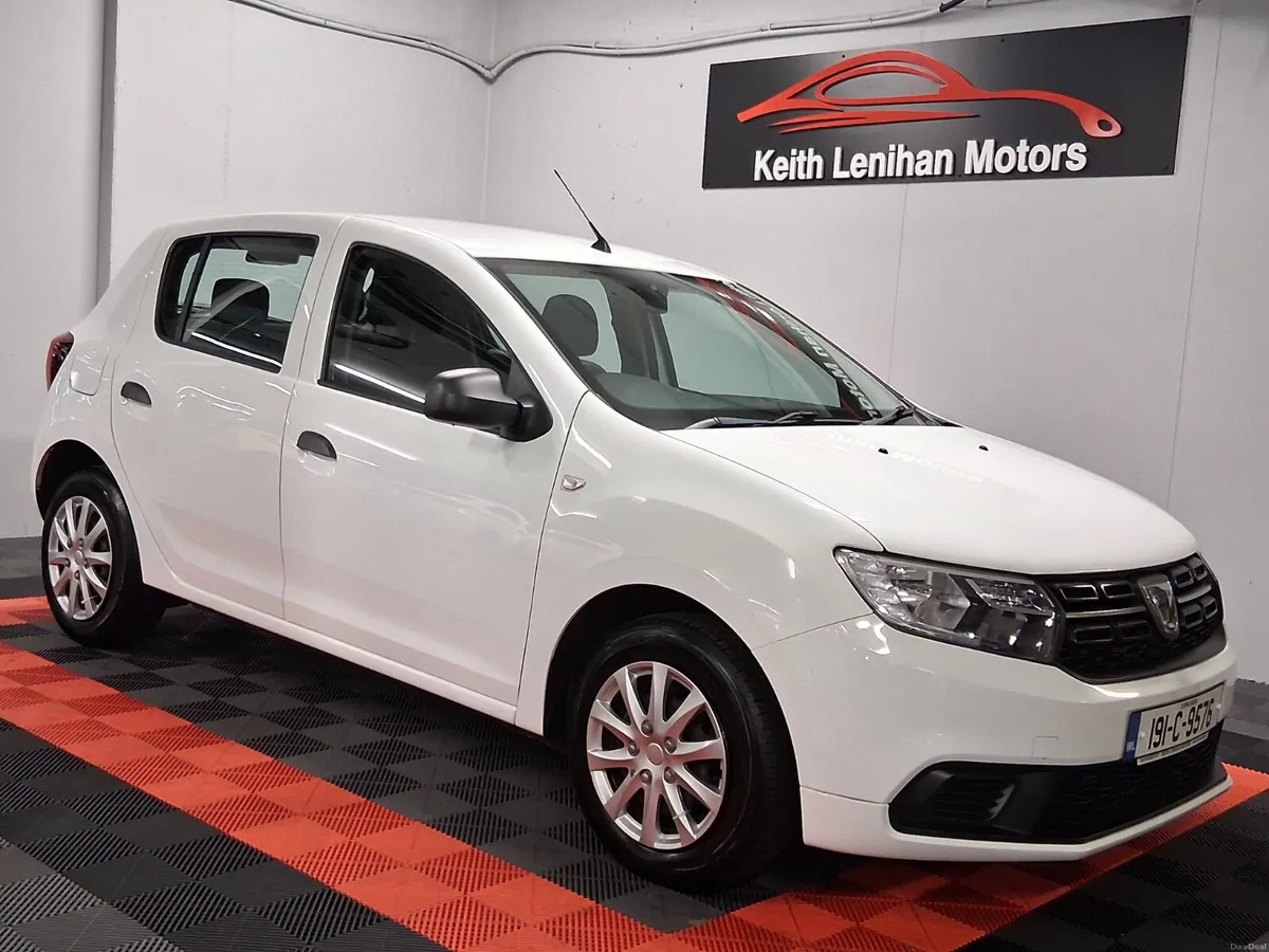 2019 Dacia Sandero **LOW KMS - FINANCE AVAILABLE** - Image 3