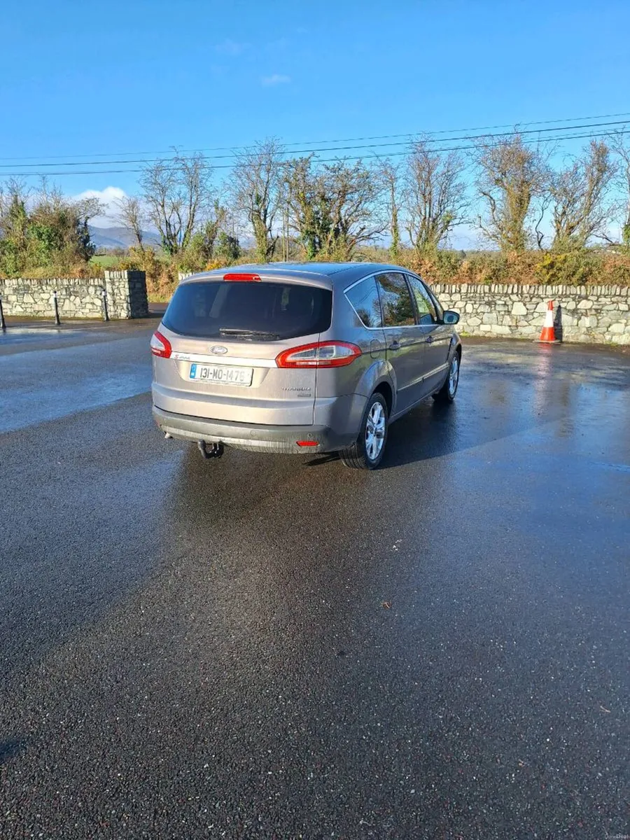 S Max Titanium 7 seater - Image 5