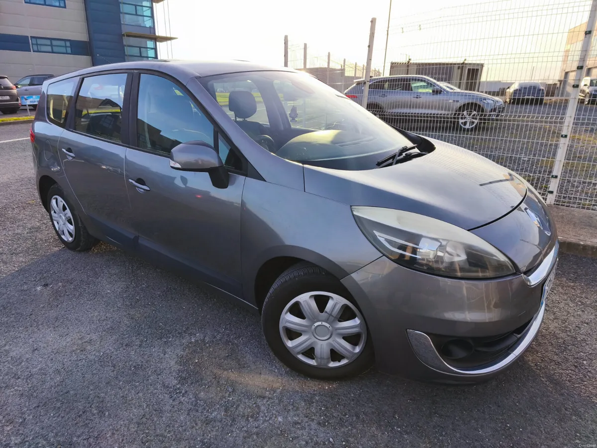 Renault Grand Scenic 1.5 DCI 110 DYNAMIQUE, Low km - Image 2