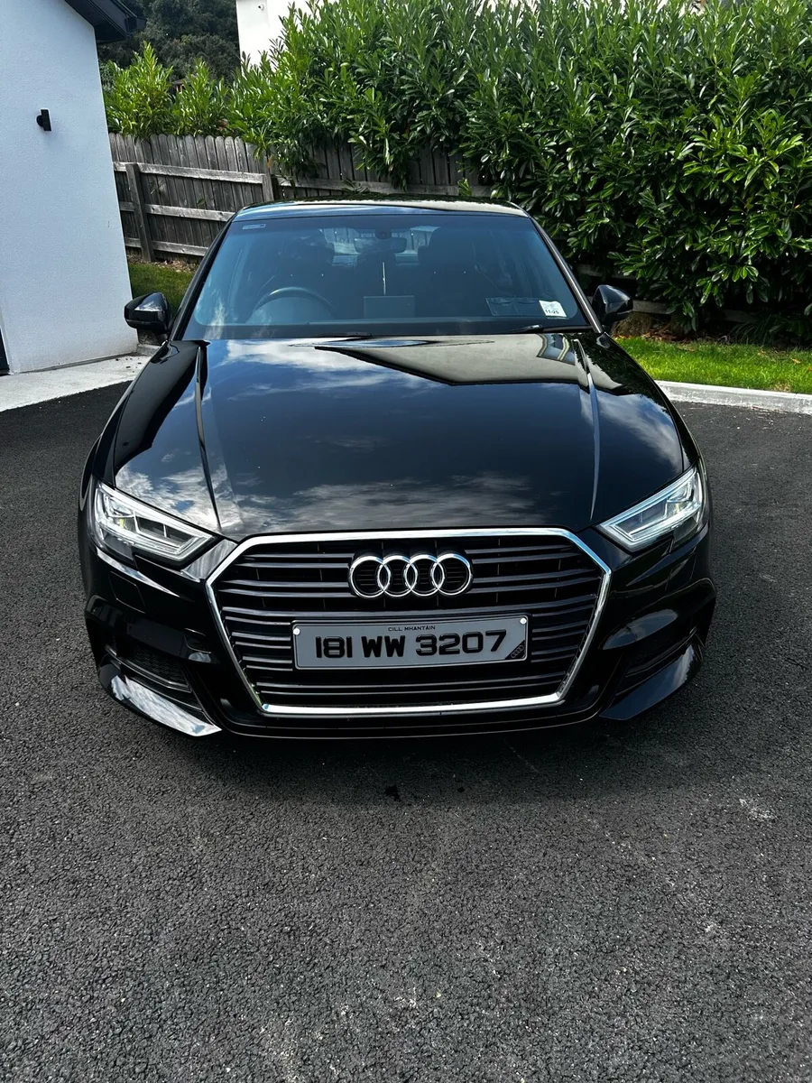 Audi A4 1.4 TFSI Black Edition - Image 2