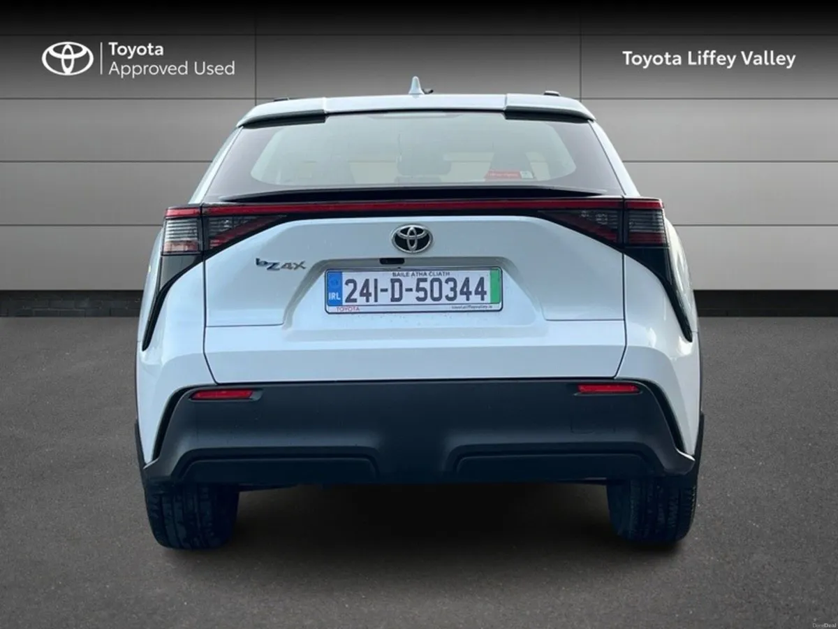 Toyota bZ4X BZ4X EV FWD - Image 4