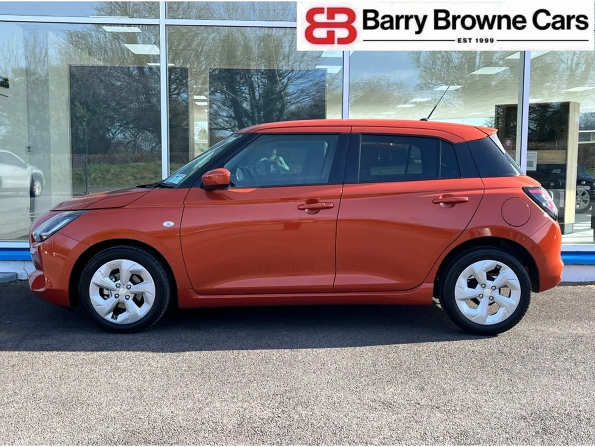 Suzuki Swift 1.2 HYBRID MOTION CVT 5DR - Image 4