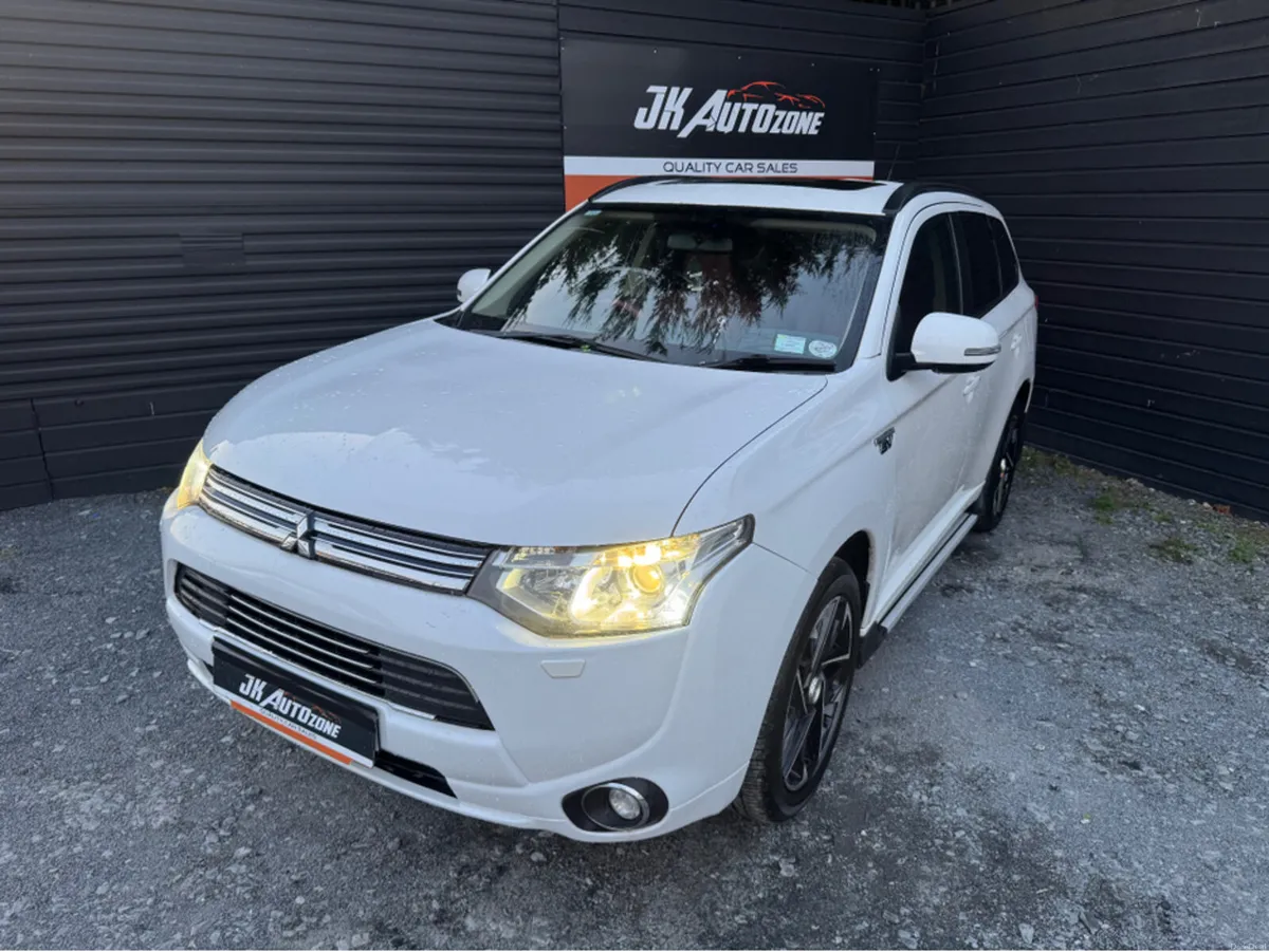 Mitsubishi Outlander 2.0 GX5HS PHEV 160BH 160BHP 5 - Image 3