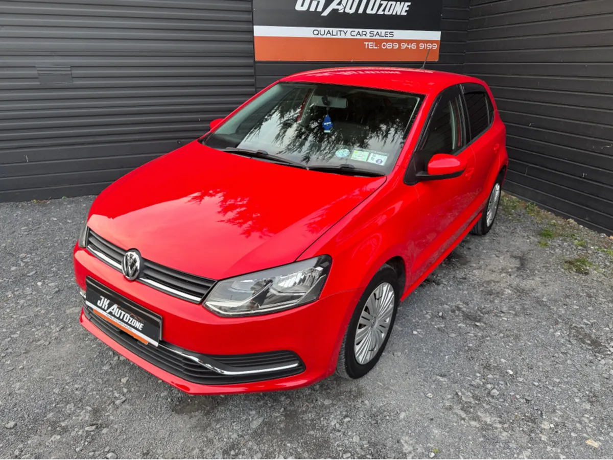Volkswagen Polo 1.2 TFSI AUTO 5DR - Image 3