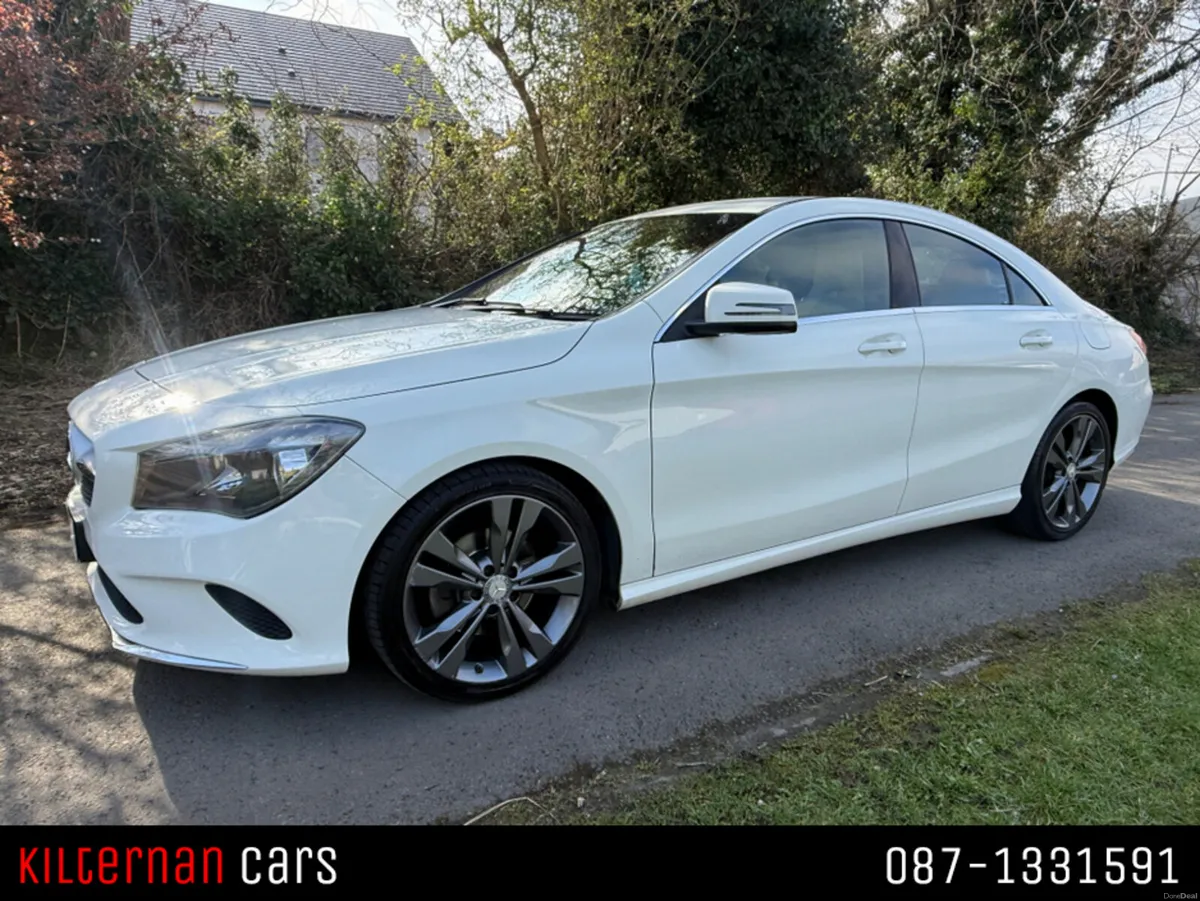 Mercedes-Benz CLA 180 URBAN 4DR - Image 4