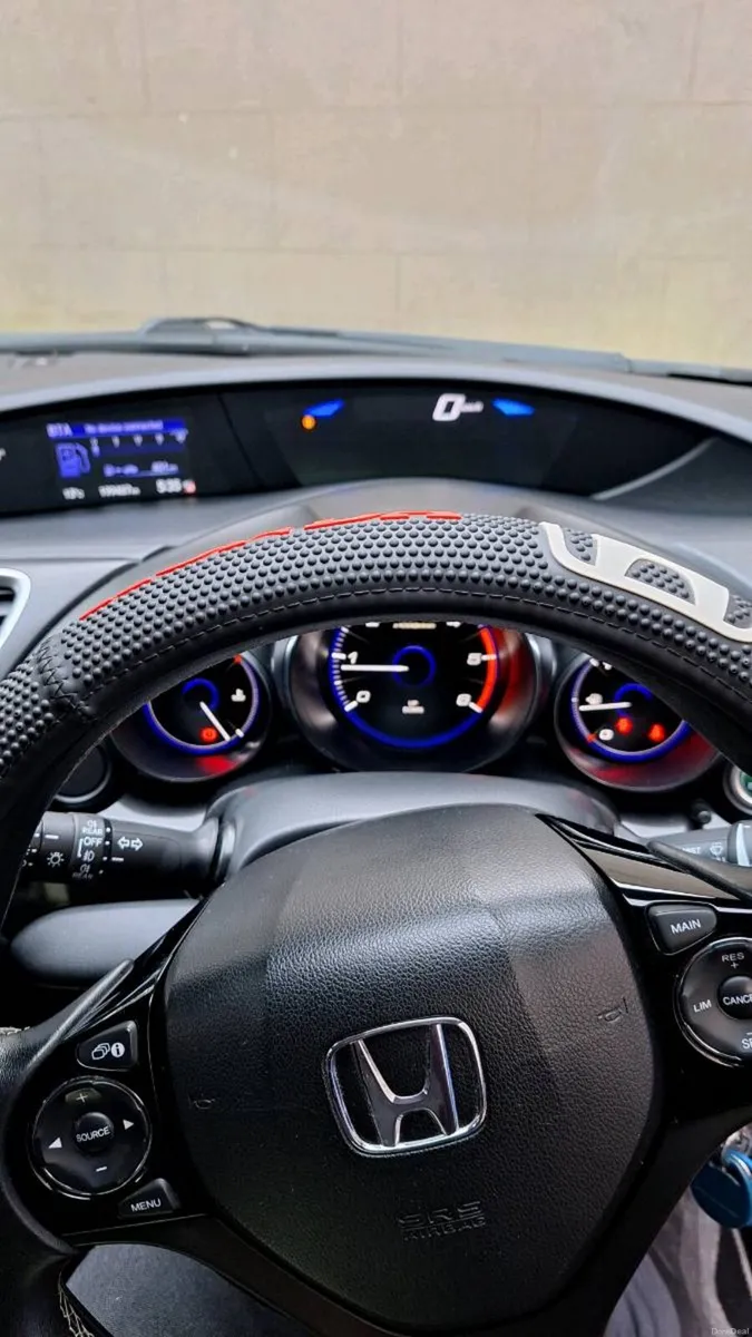 Car for Sale - Image 3